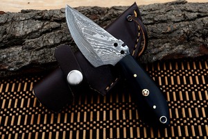 Top Hunting Knife Skinner Knife Damascus Steel Hunting Skinning Knife With Horn Handle <b>Gift</b> <b>for</b> <b>Hunter</b> - Product Image 5