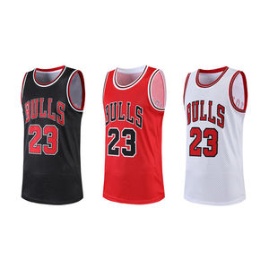 Uniforme de basket-ball personnalisé fabriqué au Pakistan Ensembles d'uniformes de basket-ball Uniforme de basket-ball sans impression Bsci Polyester Sportswear - Product Image 3