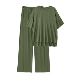Conjunto de dos piezas de ropa de Yoga sólida informal para mujer, mallas deportivas de cadera con hombros caídos y melocotón, pantalones cortos ajustados para levantar la cadera - Product Image 4