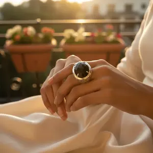 Bague statement en argent 925 14 carats pour homme, plaquée rhodium, pierre précieuse noire avec sertissage en agate, idée cadeau - Product Image 2