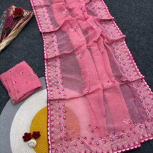 Sari de Tela Suave y Agradable para Mujer, Diseño Indio, para Bodas, con Blusa Preconfeccionada - Product Image 1