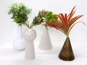 Modern Hot Vantage Hot Selling Unique Color Fancy Simple Table Top Hot <b>Sale</b> Iron Powder Coated Fancy <b>Flower</b> <b>Vase</b> with Home Decor - Product Image 2