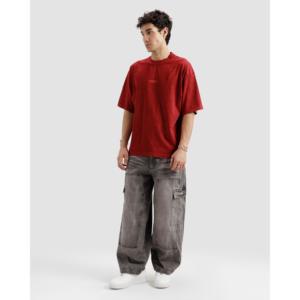 Camiseta Esencial Color Granate Lavado, 100% Algodón Transpirable, Jersey Comprimido con Impresión de Logotipo - Product Image 3