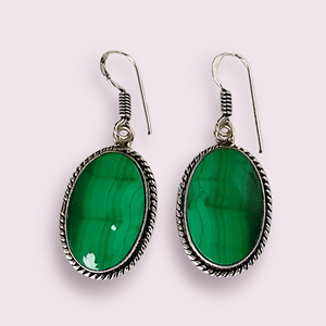 Femmes Style bohème laiton argent plaqué Malachite boucles d'oreilles goutte forme ovale bijoux de mode pour les fêtes Offres Spéciales - Product Image 1