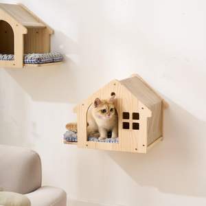 Arbre à chat moderne artisanal avec plusieurs niveaux, condo en peluche, poteaux à gratter en sisal verticaux, jouet suspendu pour chats d'intérieur - Product Image 2