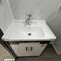 Bloc sanitaire modulaire portable de 20 pieds, 5 toilettes à la turque, lavabos et douches pour les salles de bain des chantiers de construction