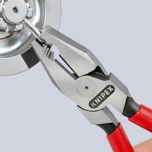 Pince combinée robuste KNIPEX 225 mm avec poignées multi-composants chromées pour la pêche - Product Image 3