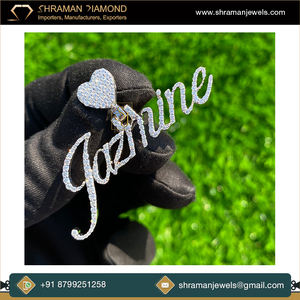 Colgante Personalizable de Plata 925 con Letra Cursiva, Corazón con Diamantes VVS Cultivados en Laboratorio, Joyería con Dije Personalizado para Mujer y Hombre - Product Image 4