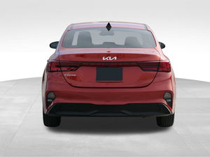 K-i-a F-o-r-t-e L-X-S F-W-D 2023 - Product Image 4