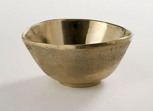 <b>Large</b> Decorative Metal Chocolate <b>Bowl</b> For Centerpiece Display Creating A Stunning Highlight For Dining Tables - Product Image 6