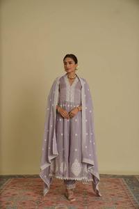 การสร้างนีโอทีเอต้าสำหรับผู้หญิงคอลเลคชั่นด้านล่าง kurti แบบลำลองสวมใส่แบบชนเผ่าสำหรับทุกวัน - Product Image 2