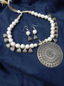 Custom Made Necklaces with Brass Pendants Made with Glass <b>Beads</b> Ideal for Fashion Accessory and Jewelry Designer with <b>Red</b> Earing - Product Image 3