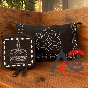 Neceser de viaje de cuero de gamuza con puntada para botas personalizado y estuche de joyería pequeño portátil de cuero de gamuza con puntada para botas para mujer - Product Image 1