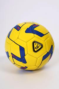 Balón de entrenamiento de fútbol de Next Tech Industries, material de PU para fines de entrenamiento con diseño personalizado y logotipo personalizado - Product Image 2