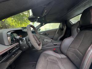 รถเชฟโรเลต คอร์เวทท์ ซี06 ปี 2023 รุ่น 3LZ แบบเปิดประทุน มือสอง สภาพดี ใช้งานน้อย ภายในหุ้มหนังสีเข้ม คุณภาพสูง แบบพวงมาลัยขวา/ซ้าย - Product Image 2