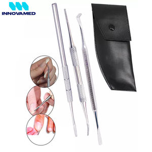 Juego de Instrumentos Profesionales de Pedicura y Podología de Acero Inoxidable con Cortaúñas y Limas de Uñas Multicolores de la Mejor Calidad - Product Image 4