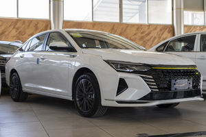 ราคาดีที่สุด คุ้มค่าที่สุด รถซีดานไฮบริด Dongfeng A60 MAX ปี 2023 - Product Image 1