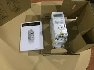 Nouveau et Original ACS800-37-0260-7 + B5C9D0 Nouveau Stock - Product Image 6