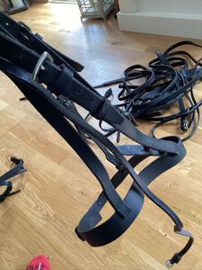 Cuero negro Cob Tamaño Espirit Cob Tamaño Brida Costura Cuero genuino Caballo Brida Fabricante Lujo - Product Image 3