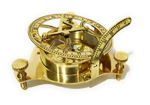 Boussole nautique classique en métal, boussole de poche en laiton antique, outil de navigation extérieur fonctionnel - Product Image 6
