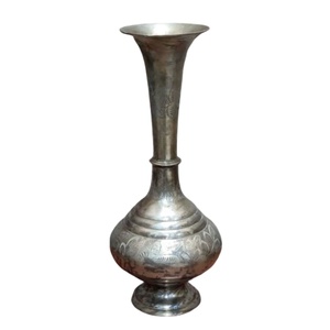 Florero de latón de alta calidad con acabado pulido de grabado duradero para decoración del hogar de mesa y Decoración de mesa - Product Image 5