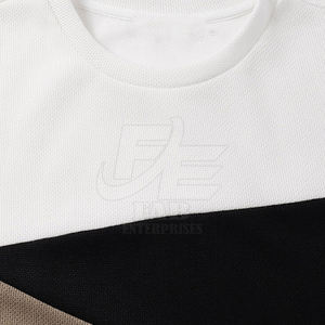 Fabricante de camisetas de hombre OEM Camiseta de cuello redondo de algodón de alta calidad para hombre con impresión de logotipo personalizado - Product Image 5