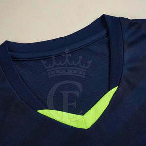 Uniforme de football pour hommes de haute qualité personnalisé meilleur arrivage vente en gros de vêtements de football pour adultes - Product Image 4