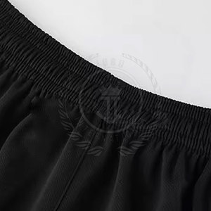 Uniformes de Fútbol para Hombre al por Mayor, Sostenibles, 100% Poliéster, Transpirables y de Secado Rápido, Tallas Grandes, Tamaños y Colores Personalizables - Product Image 6