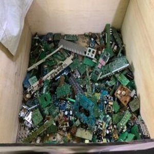 Prix de gros réduit pour cartes mères d'ordinateurs usagés de haute qualité, recyclage de déchets électroniques, cartes PCB prêtes à être expédiées, en vente - Product Image 5