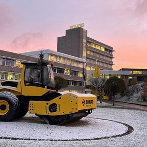 La haute performance maintenant rouleau simple de tambour de machines de rouleau vibratoire de Bomag avec des composants de noyau pompent le bon prix de produit de qualité! - Product Image 2