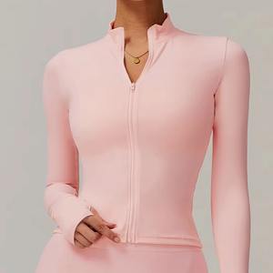 เสื้อโยคะผู้หญิงแบบมีซิปเต็มตัว ระบายอากาศ น้ำหนักเบา พิมพ์โลโก้ได้ตามต้องการ รับผลิตเสื้อผ้ากีฬาแบบ OEM พร้อมซิป เสื้อฟิตเนส - Product Image 1