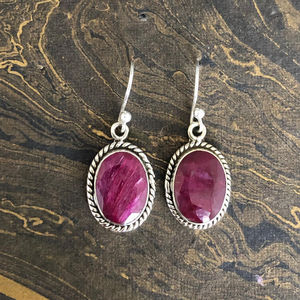 Pendientes de Aro con Colgante de Rubí Chapado en Oro Vintage, con Perla y Diamante, Estilo Elegante para Bodas y Fiestas - Product Image 1