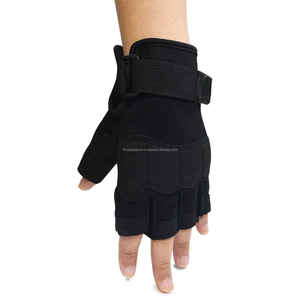 ODM Service Fitness Plain Outdoor Logotipo personalizado Medio dedo Muñequeras Gimnasio Ciclismo Guantes para uso en entrenamiento - Product Image 4