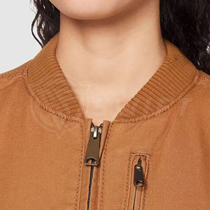 Blouson aviateur d'hiver personnalisé de haute qualité pour femmes avec manches longues motif solide tricoté respirant fermeture éclair complète vente entière - Product Image 4