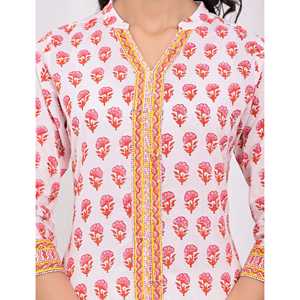 Kurti de Algodón con Estampado de Bloques en Rosa y Blanco, Ropa de Asia y las Islas del Pacífico - Product Image 2
