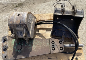 Mini-excavatrice CAT 301.5 de 1,7 tonne avec brise-roche hydraulique et 3 godets, mini-excavatrice compacte à vendre - Product Image 3
