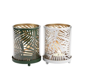 Ensemble de 3 bougies décoratives et lanternes votives pour décoration de Noël. - Product Image 4