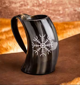 Tasse en corne personnalisée Cadeaux personnalisables pour toute occasion de fête avec accessoire de plateau par Crescent Crafts - Product Image 4