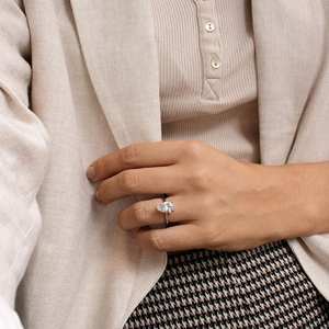 Anillo de compromiso de solitario en forma de lágrima de 2,70 Ct, Diamante de moissanita de corte de pera alargado, anillos de piedras preciosas con encanto femenino de oro amarillo de 14K - Product Image 3