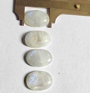 Pierre précieuse d'aigue-marine naturelle 15-20mm en vrac pour bijoux de mode et cadeaux de mariage certifiés IGI - Product Image 3