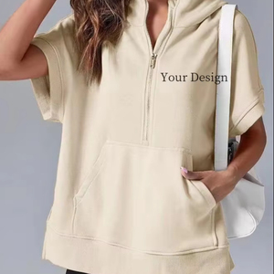 Vêtement de mode pour femmes en gros, manteau à demi-zip noir, manteau en tricot à capuche avec techniques de broderie et d'impression, sweats à capuche - Product Image 2