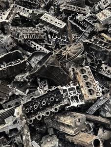 Bloc moteur en aluminium, métal recyclé, alliage à 99,99 % de pureté, excellent état, à prix avantageux pour l'Arabie Saoudite et les États-Unis - Product Image 6