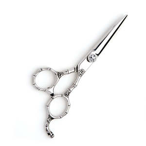 ด้ามจับมังกร6 "กรรไกรตัดผมสแตนเลสทนทานอุปกรณ์เสริมความงามกรรไกรคุณภาพระดับพรีเมียมด้ามจับสบาย - Product Image 1