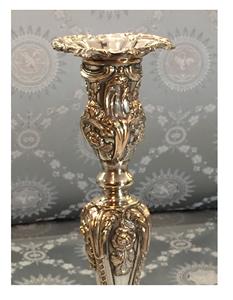 เชิงเทียนโลหะแบบโบราณขนาดและรูปร่างใช้ในการตกแต่งบ้าน - Product Image 2