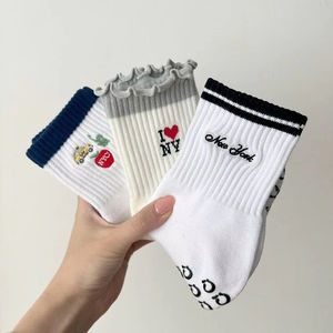 ถุงเท้าโยคะกันลื่น ถุงเท้าข้อสั้น ผ้าฝ้ายเนื้อนุ่ม ยืดหยุ่น เหมาะสำหรับออกกำลังกาย พิลาทิส บาร์เร่ ฟิตเนส สวมใส่สบาย สไตล์ลำลองสำหรับการใช้งานในชีวิตประจำวัน - Product Image 5