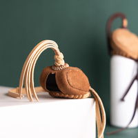 Vente en gros de capuchons de fauconnerie arabes légers de haute qualité en cuir véritable, style Qatar, avec logo personnalisé, fournitures professionnelles pour faucons