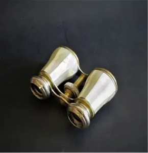 Hermosos binoculares antiguos, con diseño clásico y encanto histórico, una delicia para los coleccionistas a precios al por mayor. - Product Image 6