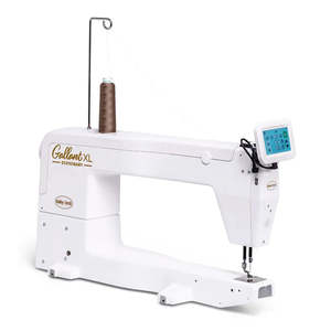 Machine à coudre à bras long fixe Baby Lock BLGT18ST Gallant XL de 18 pouces avec outil de coupe et de façonnage - Product Image 2