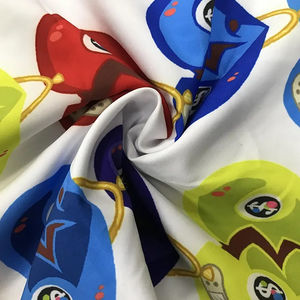 Short de basket-ball personnalisé pour hommes, respirant, à motif solide, style décontracté avec deux poches zippées, concevez le vôtre - Product Image 5