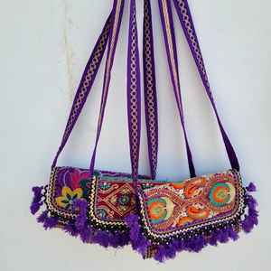 โอเอ็ม แฟชั่น สตูดิโอกระเป๋าสะพายหนังสำหรับผู้หญิงและเด็กผู้หญิง ผ้าฝ้ายผสมสแปนเด็กซ์ ประดับลูกปัดลายนูน - Product Image 3